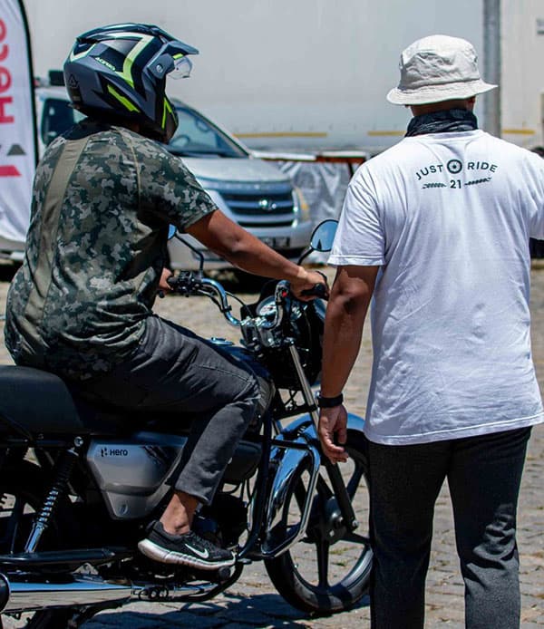 Initiation à la conduite de Moto